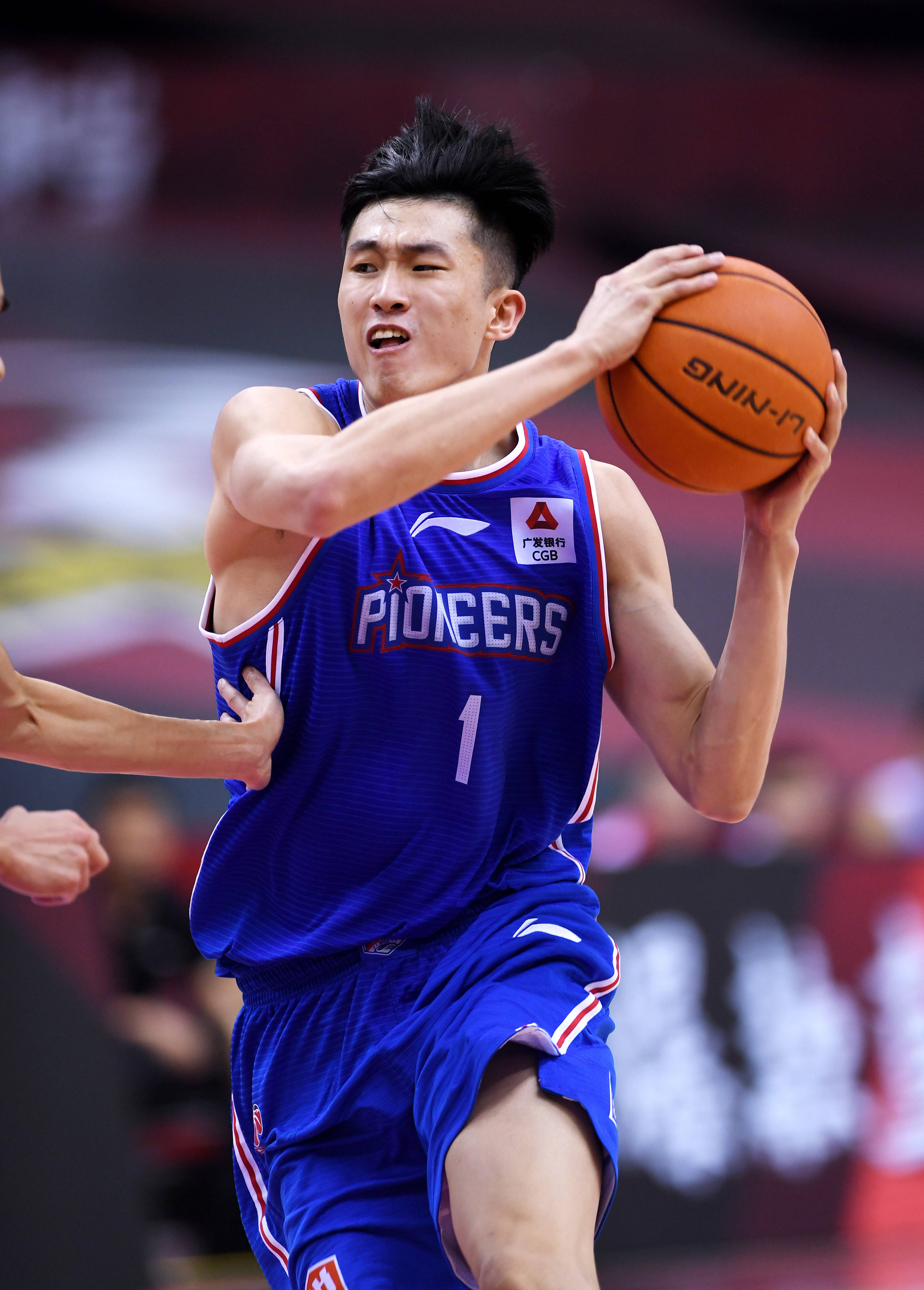 KD谈绿军首节三分如雨：知道NBA现在是什么样的 但还是有点沮丧