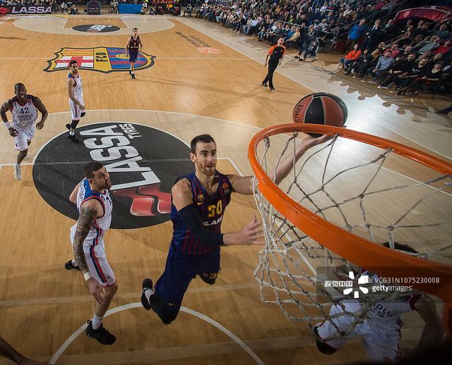 NBA今日里程碑！琼斯生涯之夜，文班亚马500帽，东契奇队史第1