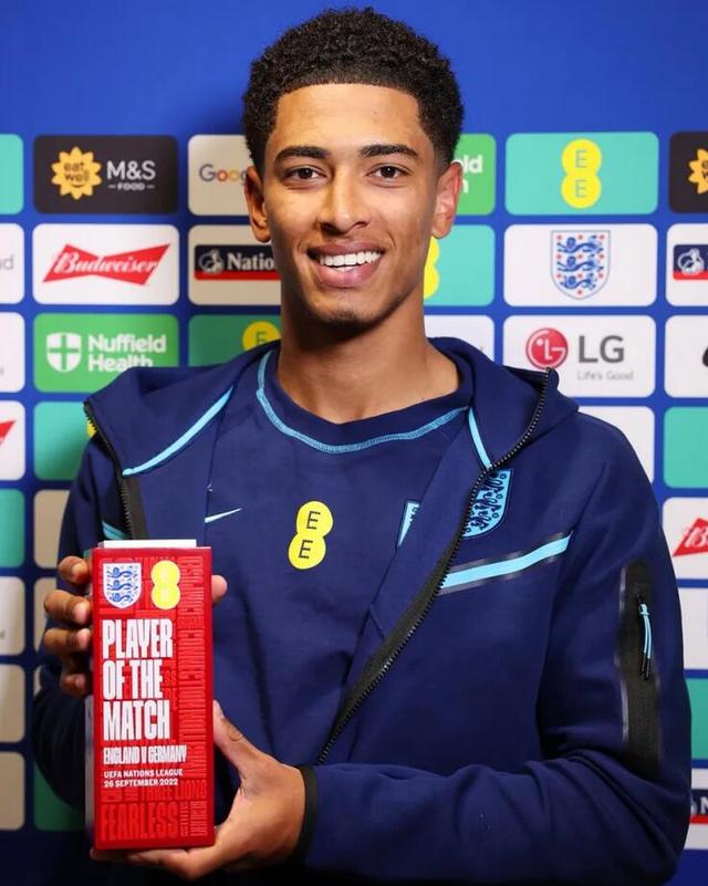 前不久切尔西主帅马列斯卡下课，这才多久又有主帅下课！